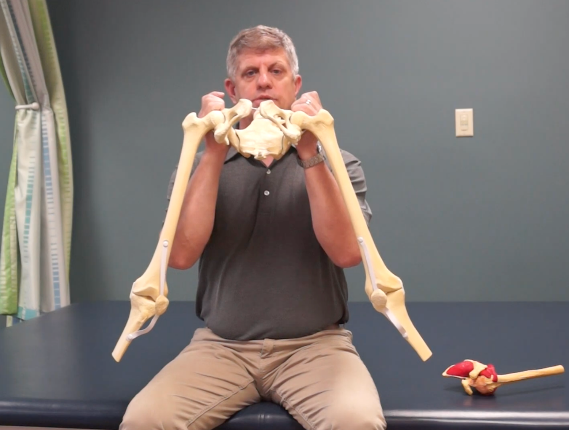 Arm and shoulder rehabilitation tool